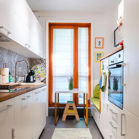 Colorful Getaway Right Next To Ndk By Flat Mаnager Sofia